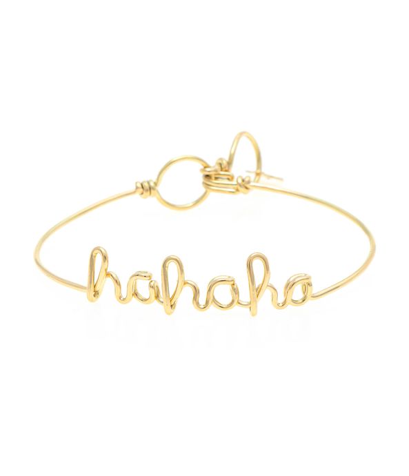Pulseira-em-ouro-amarelo-18kt-com-escrita--hahaha--em-letra-cursiva