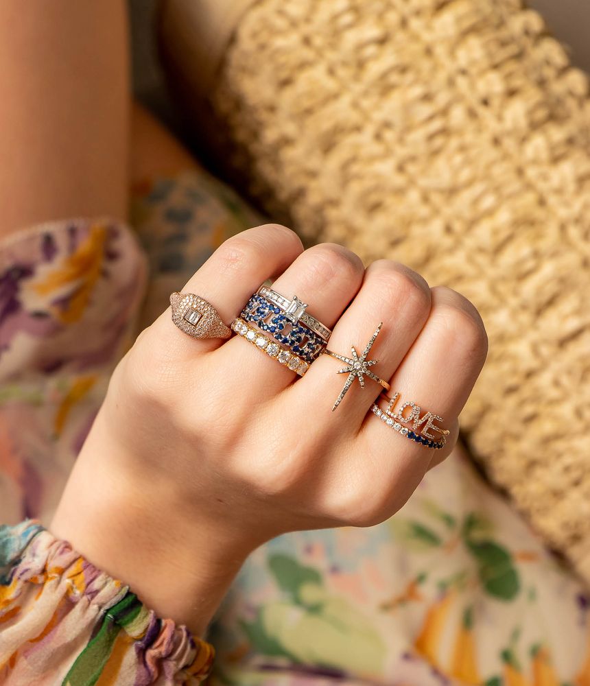 Anel-links-em-ouro-com-safiras