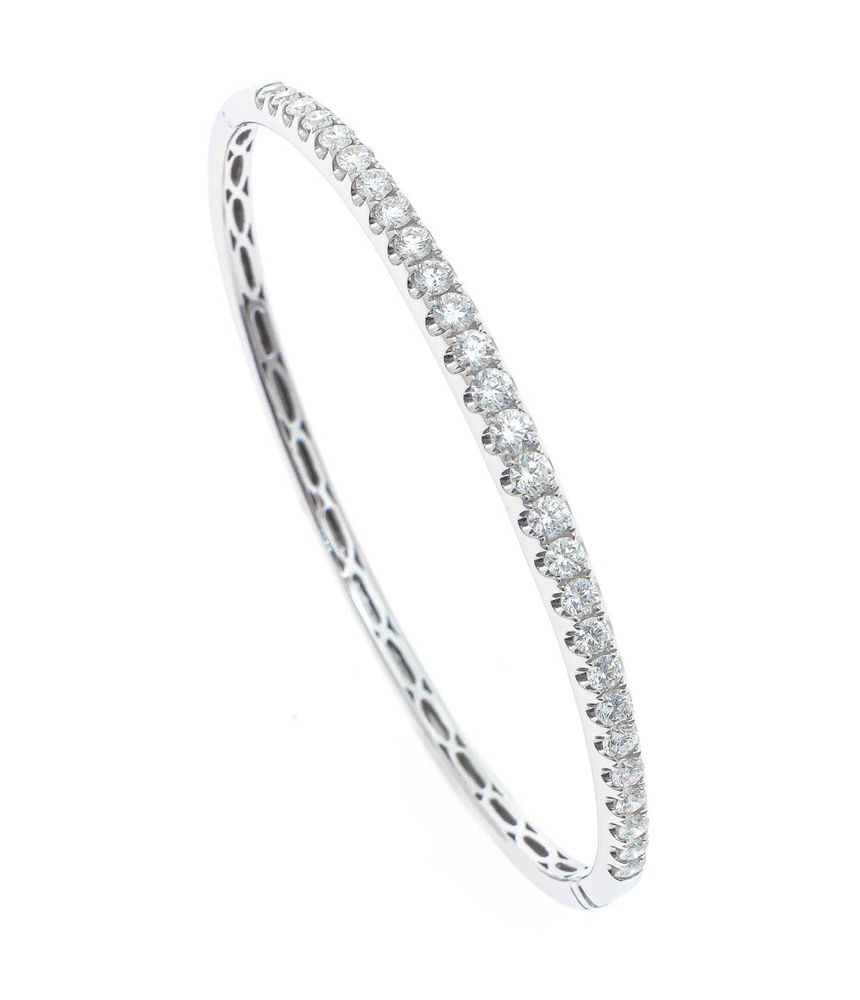 Pulseira-rigida-em-ouro-com-diamantes