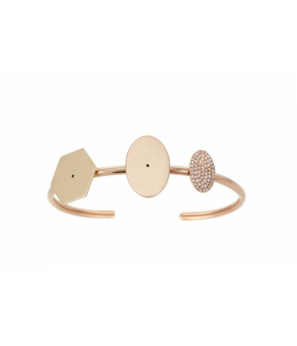 Pulseira-Lito-rígida-de-ouro-com-diamantes