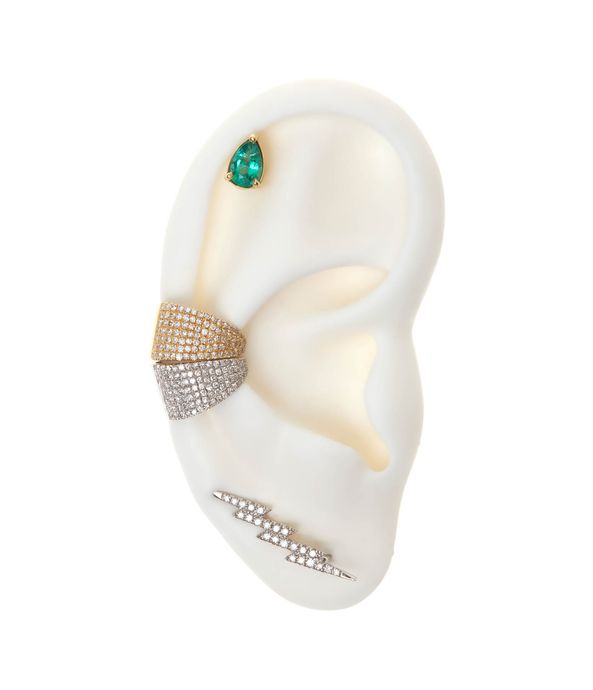 Brinco-único-solitário-com-tarraxa-piercing-em-ouro-com-esmeralda