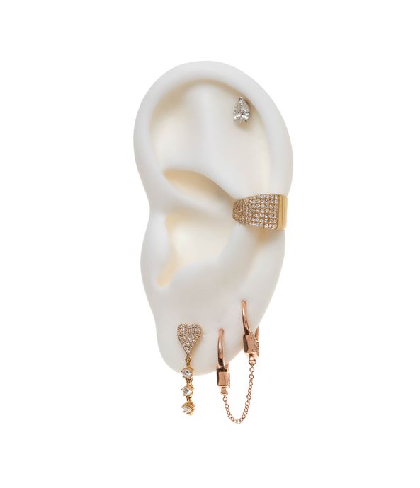 Brinco-único-em-ouro-com-diamantes