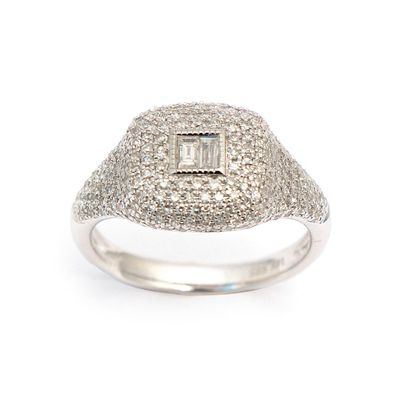 Anel-pinky-ring-em-ouro-com-diamantes