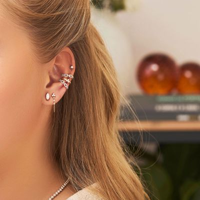Brinco-piercing-de-ouro-com-diamantes