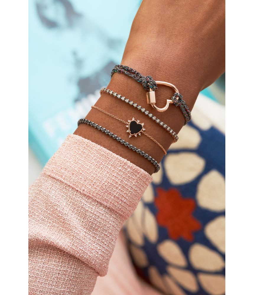 Pulseira-heart-de-ouro-com-onix-e-diamantes