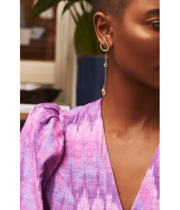 Brinco-Aron---Hirsch-de-ouro-com-diamantes