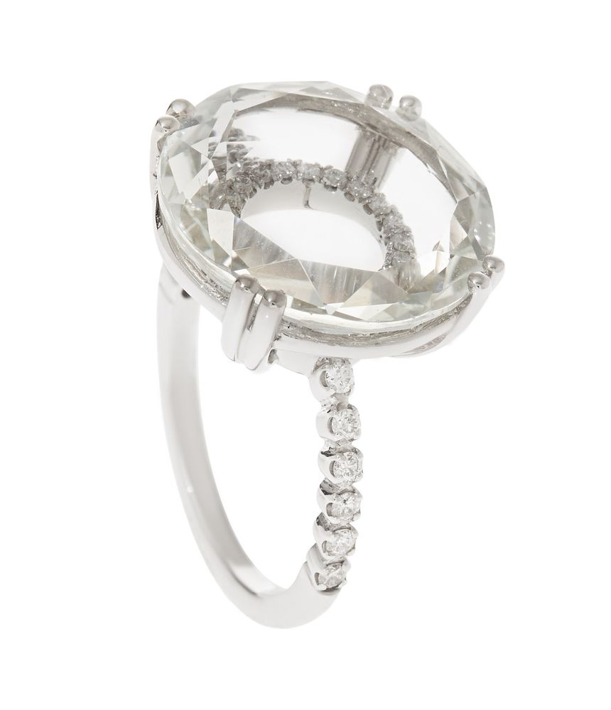 Anel-Suzanne-Kalan-de-ouro-com-diamantes-e-topazio