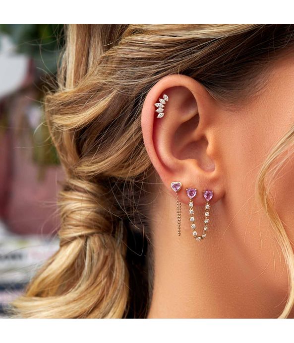 Brinco-chain-unico-de-ouro-com-safiras-rosa-e-brilhantes