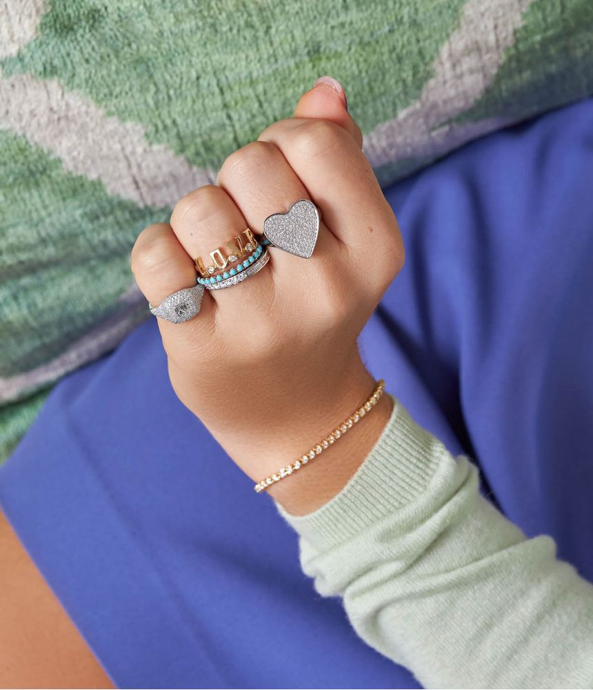 Anel-love-de-ouro-com-diamantes