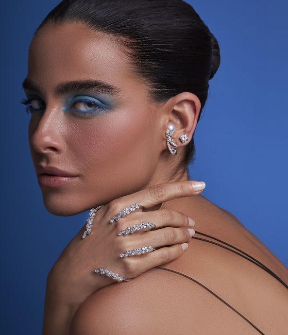 Pulseira-de-mao-Yeprem-the-claw-de-ouro-branco-com-diamantes