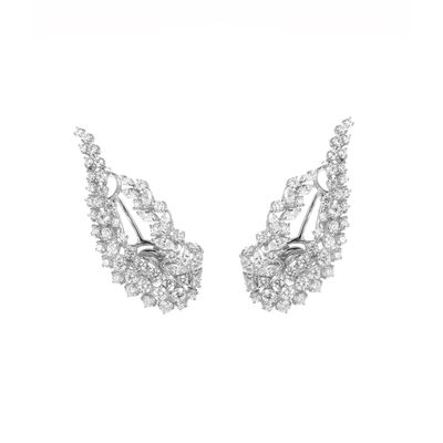 Brinco-Yeprem-y-couture-de-ouro-branco-com-diamantes