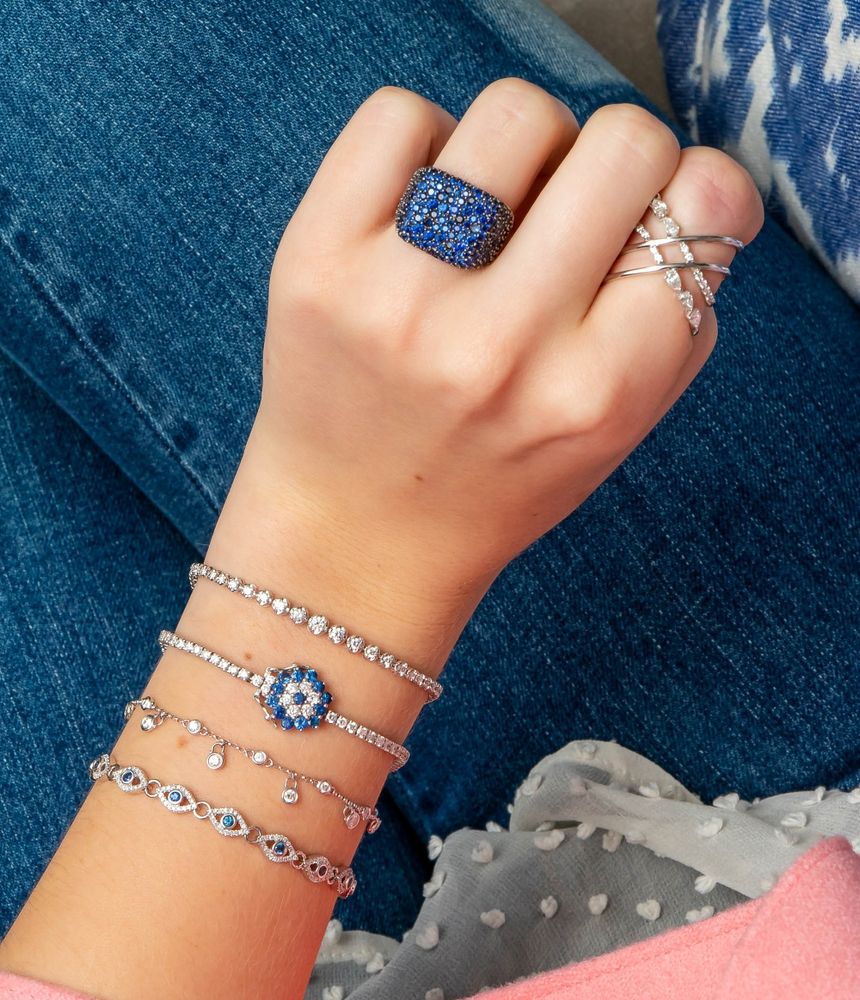 anel-em-ouro-branco-de-diamantes-brilhantes