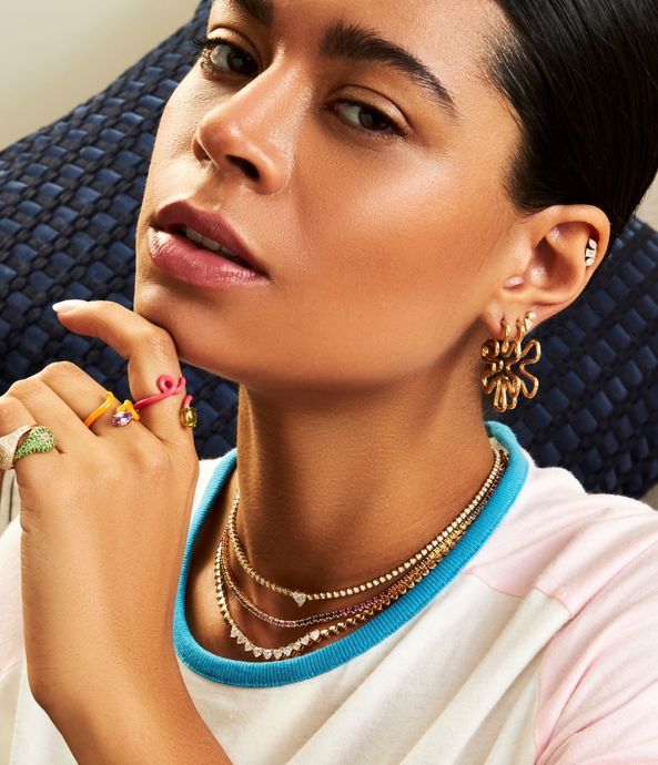 brinco-de-argola-flor-dua-lipa-bea-bongiasca-em-ouro-amarelo