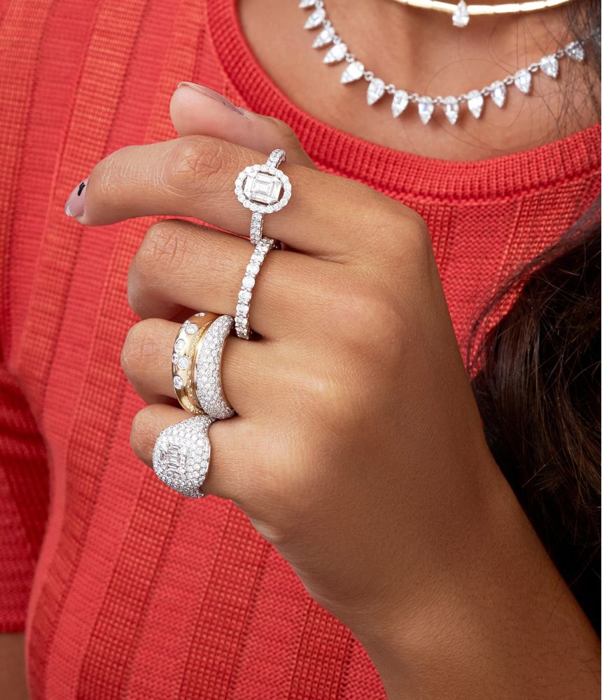 anel-de-noivado-solitario-de-ouro-branco-com-diamantes