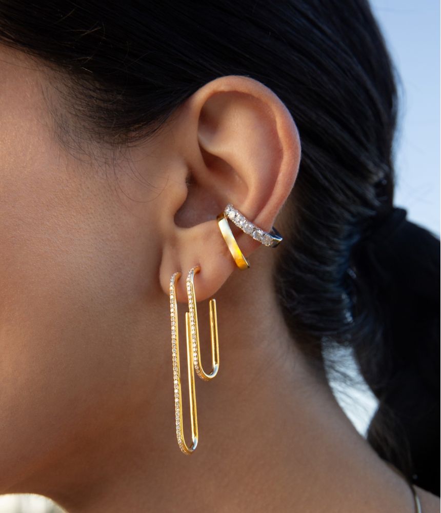 brinco-de-festa-de-ouro-com-diamantes