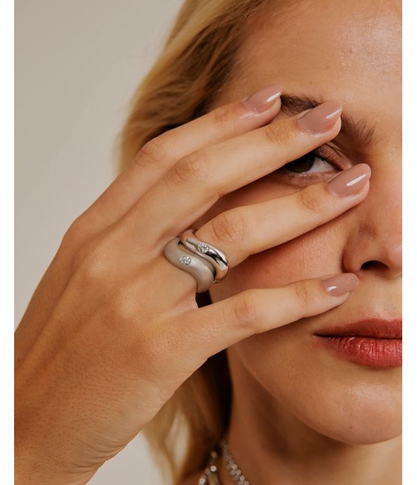 anel-solitario-de-ouro-branco-oversized-chunky-com-diamante