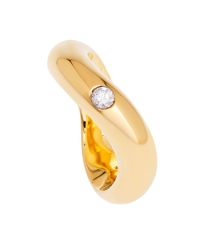 anel-solitario-de-ouro-com-diamante