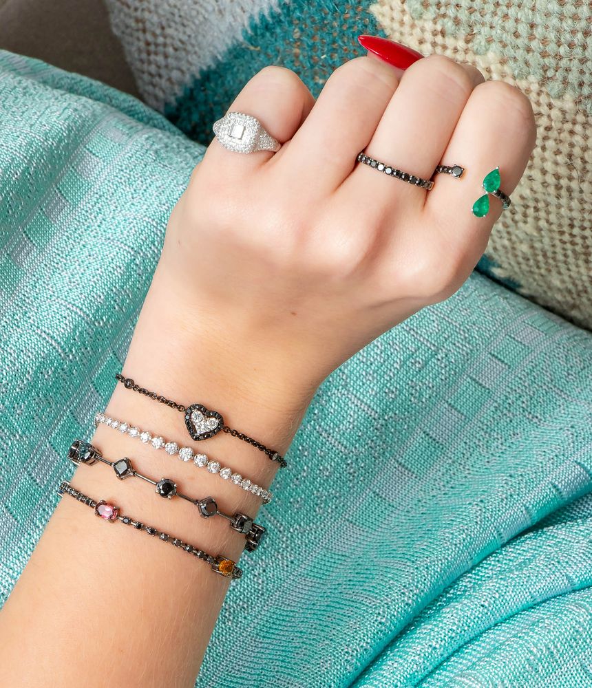 pulseira-riviera-tennis-bracelet-de-ouro-negro-com-diamantes-negros