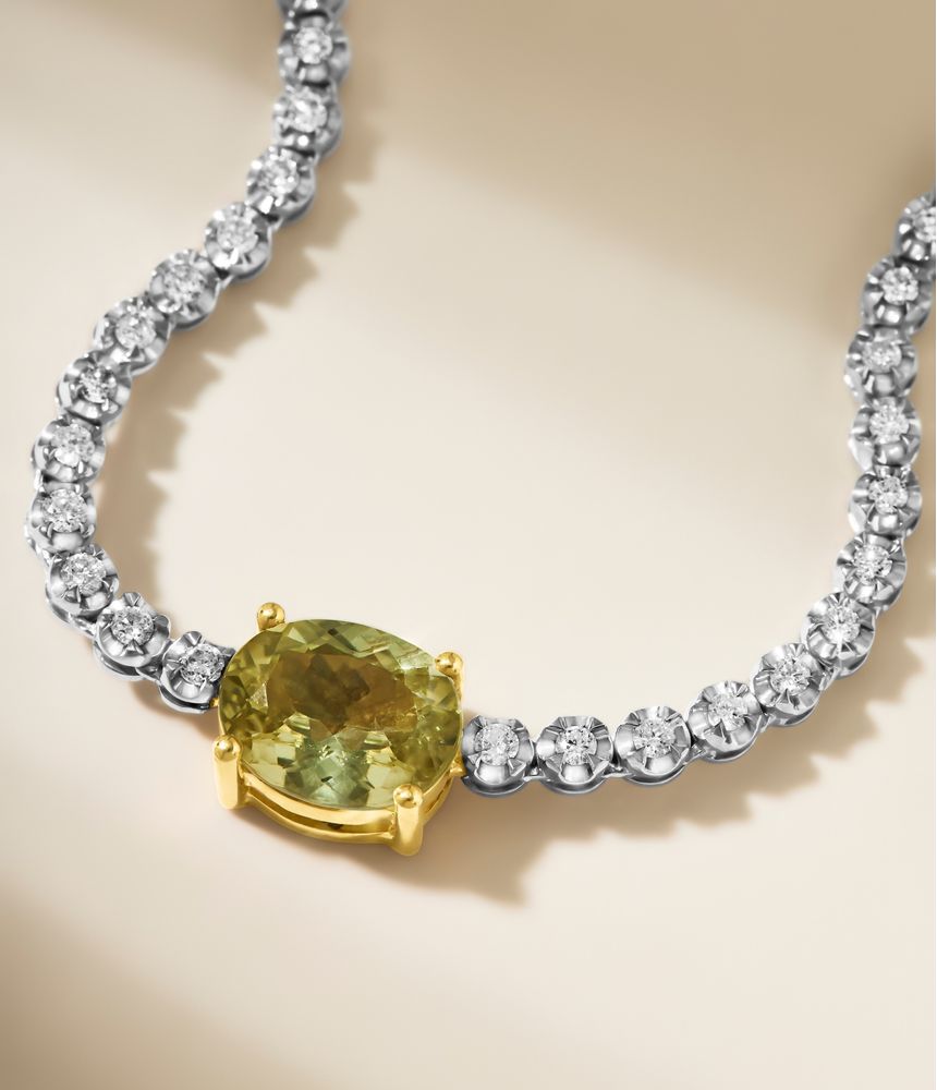 colar-riviera-tennis-necklace-de-ouro-branco-com-diamantes-brilhantes-e-turmalina-verde