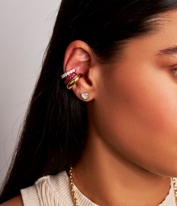 piercing-conch-fake-de-ouro-branco-com-rubis