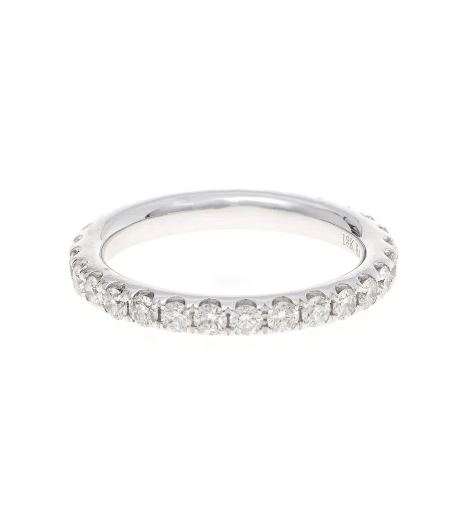 anel-meia-alianca-aparador-de-ouro-branco-com-diamantes-brilhantes anel-meia-alianca-aparador-de-ouro-branco-com-diamantes-brilhantes