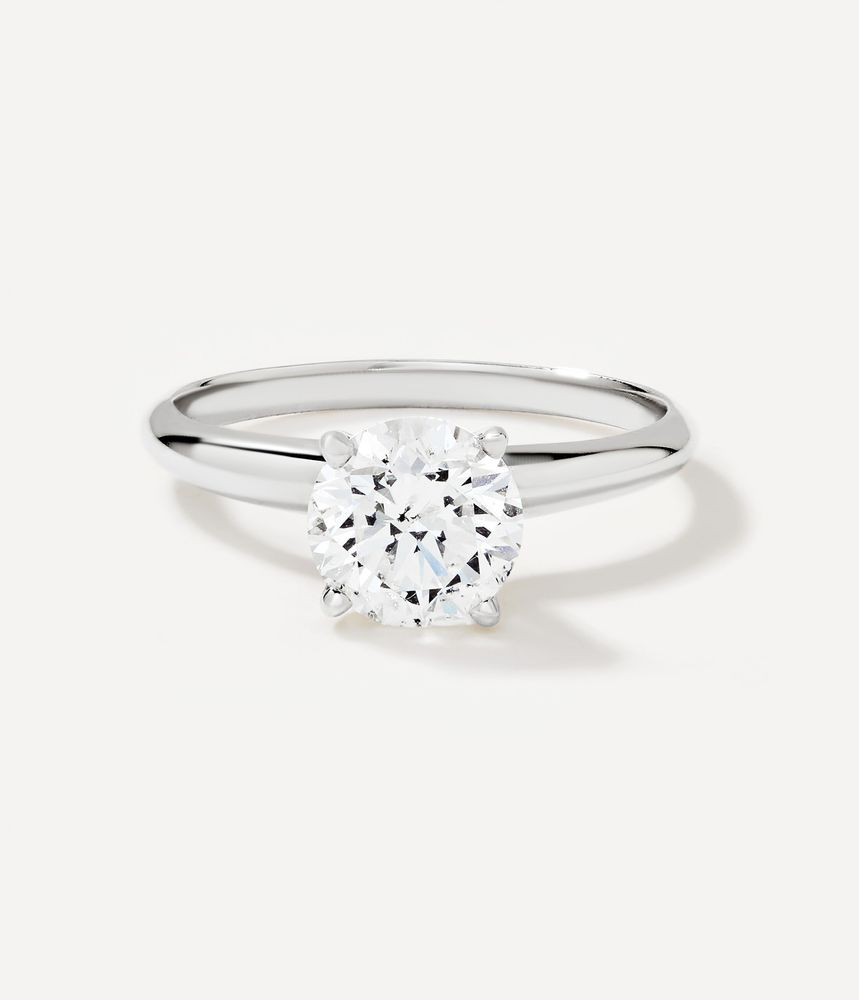 anel-de-noivado-solitario-de-ouro-branco-com-diamante-brilhante