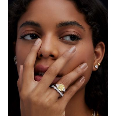 anel-alianca-inteira-de-ouro-branco-com-diamantes