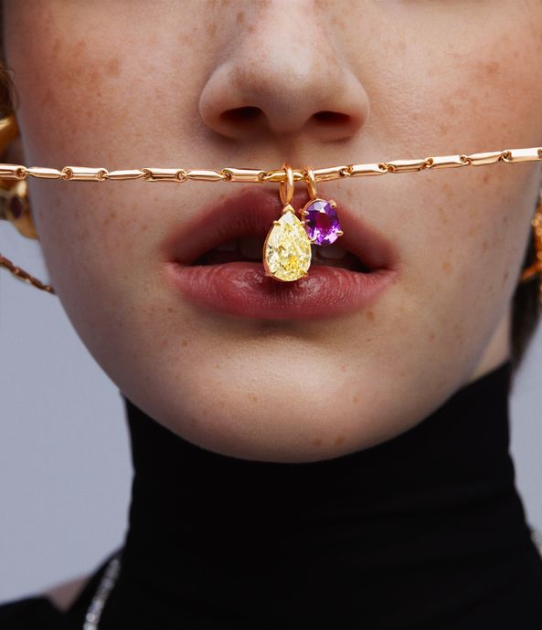 pingente-de-colar-solitario-de-ouro-com-ametista