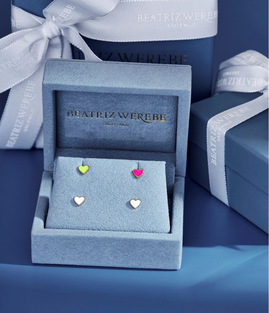 brinquinho-infantil-coracao-de-ouro-esmaltado-com-tarraxa-rosqueavel-press-baby