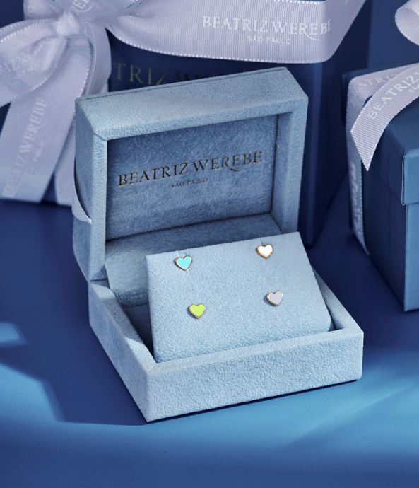 brinquinho-infantil-coracao-de-ouro-esmaltado-com-tarraxa-rosqueavel-press-baby