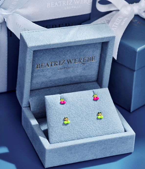 brinquinho-infantil-cereja-de-ouro-esmaltado-com-tarraxa-rosqueavel-press-baby