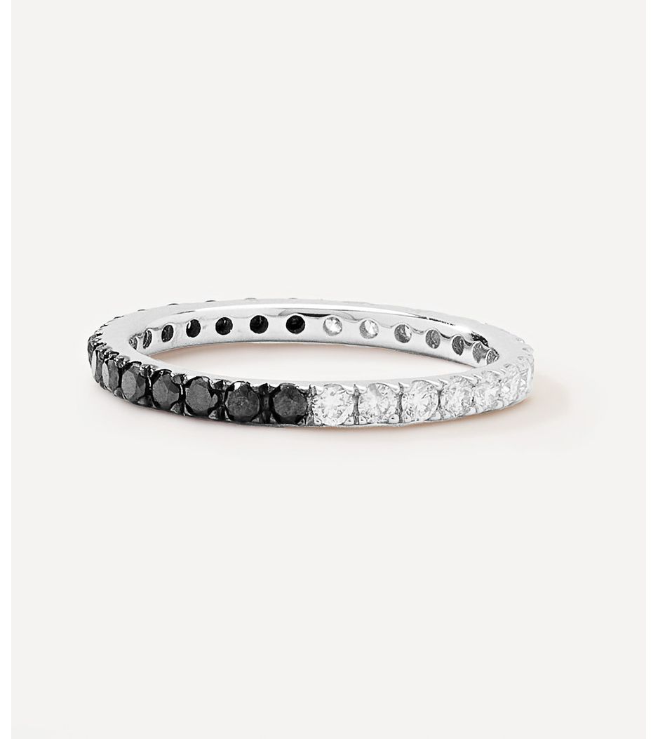 alianca-inteira-meio-a-meio-de-ouro-branco-com-diamantes-negros