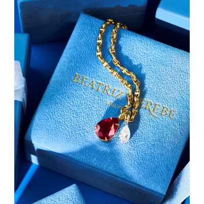 pingente-de-colar-solitario-de-ouro-com-rubi