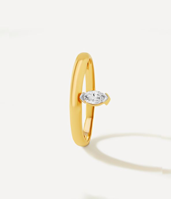 anel-solitario-de-ouro-com-diamante-navete