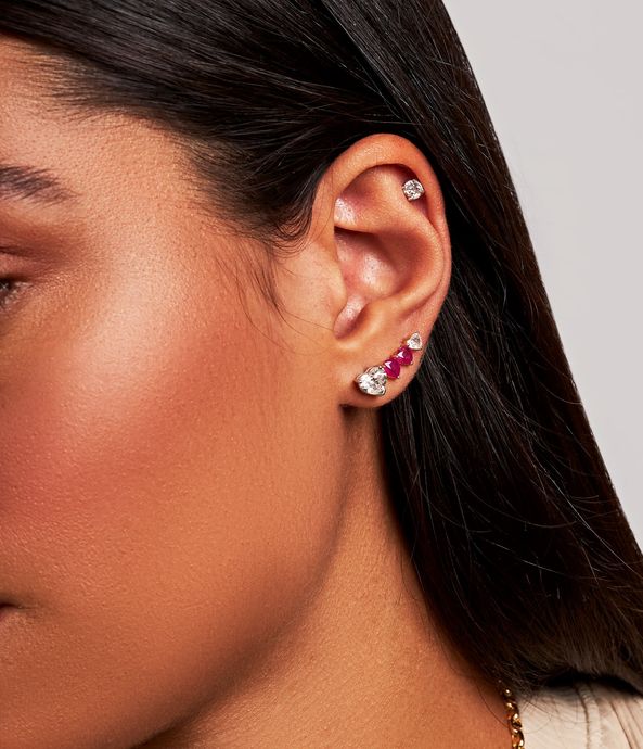 brinco-solitario-unico-de-ouro-com-diamante