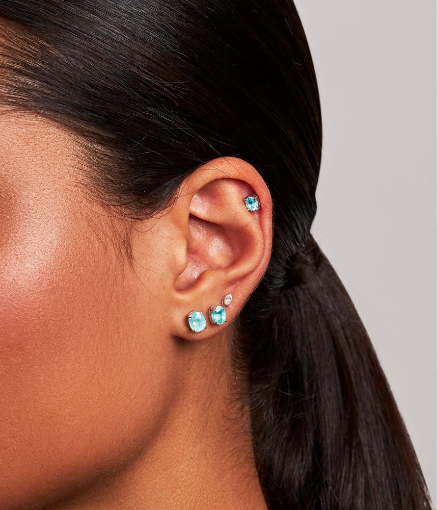 brinco-solitario-unico-de-ouro-branco-com-diamante-navete