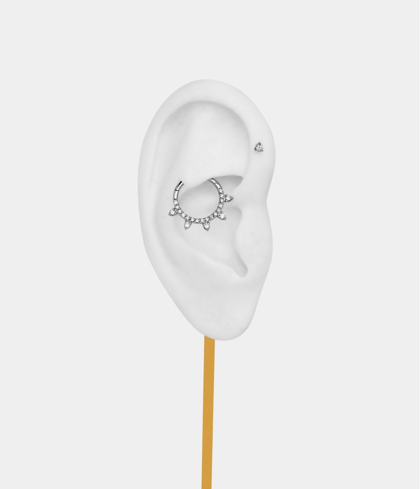 piercing-tragus-helix-solitario-diamante-de-ouro-branco