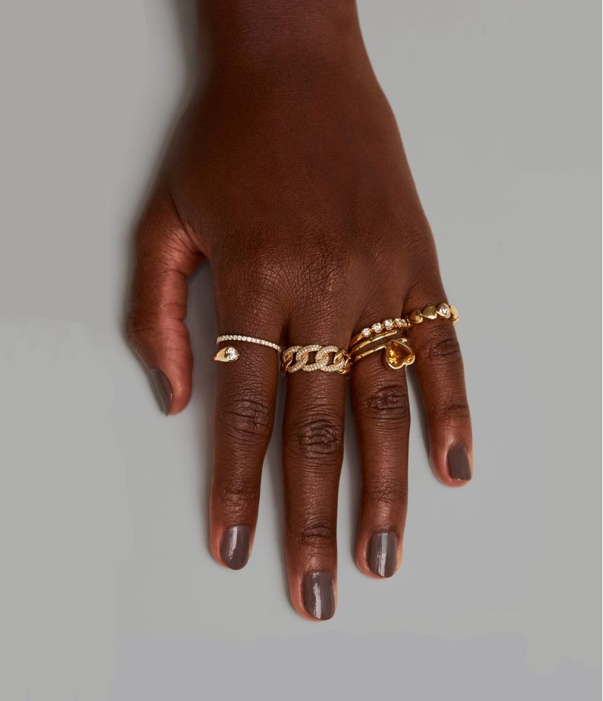 anel-elos-links-de-ouro-com-diamantes