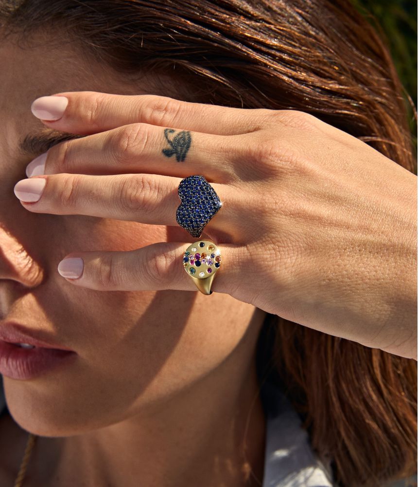 anel-coracao-de-ouro-branco-com-safiras-azuis