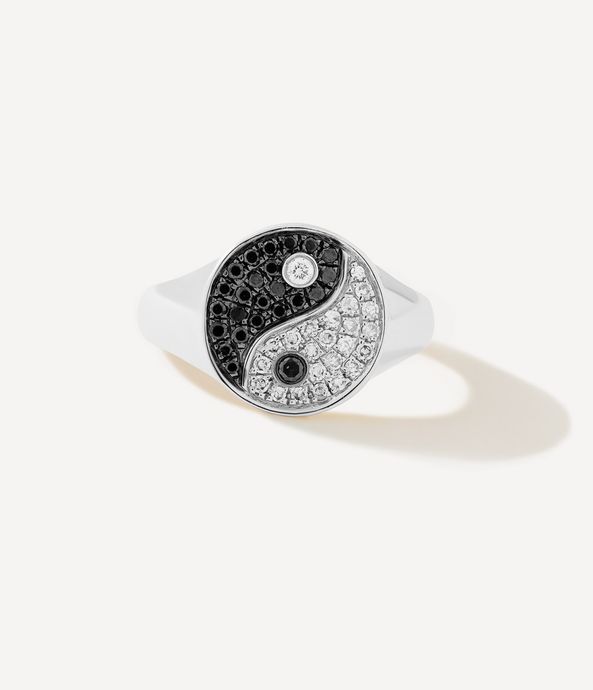 anel-de-dedinho-pinky-ring-yin-yang-de-ouro-branco-com-diamantes