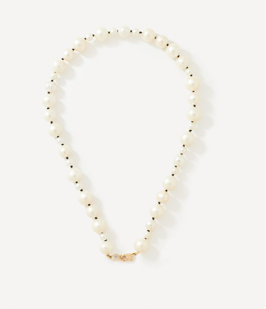 colar-de-perolas-com-fecho-de-ouro-e-diamante