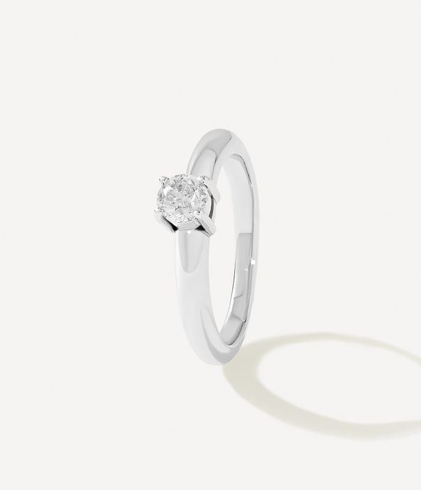 anel-de-noivado-solitario-de-ouro-branco-com-diamante