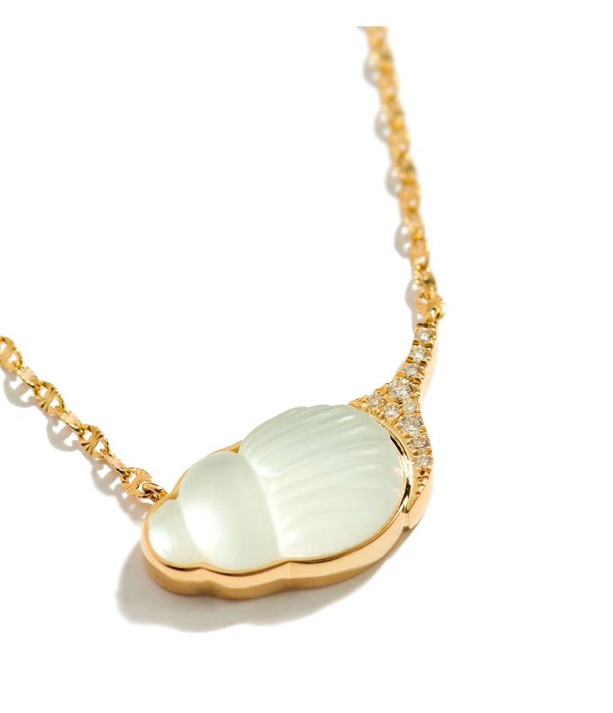 colar-com-pingente-lito-concha-de-ouro-com-madreperola