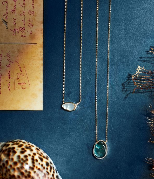 colar-com-pingente-lito-concha-de-ouro-com-madreperola