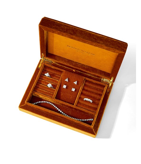 caixa-de-joias-beatriz-werebe-de-veludo