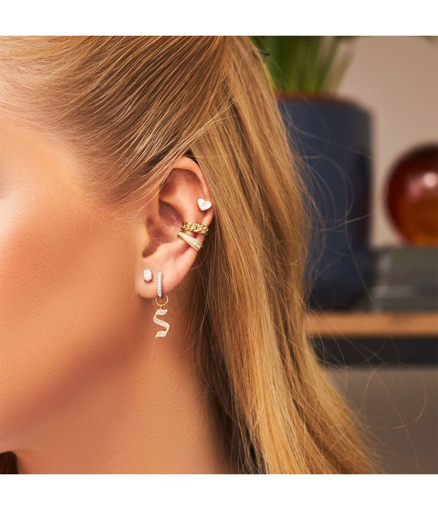 Berloque-letra-gotica-I-em-ouro-com-diamantes