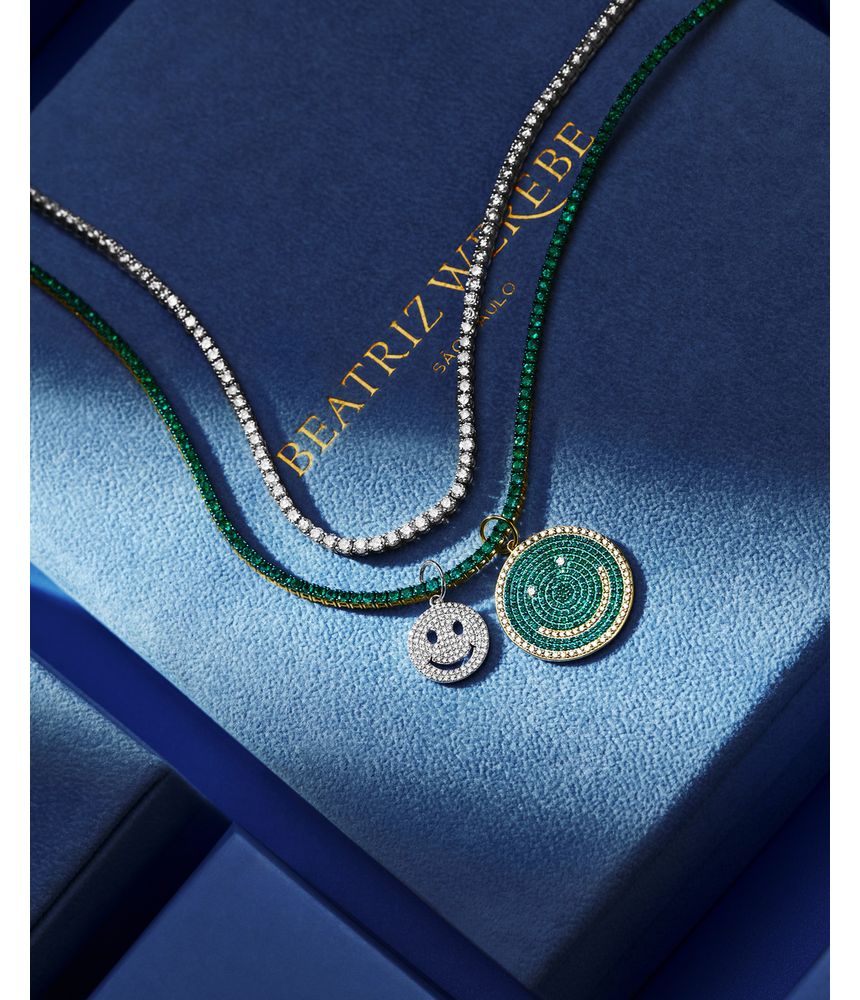 pingente-de-colar-smile-de-ouro-com-diamantes