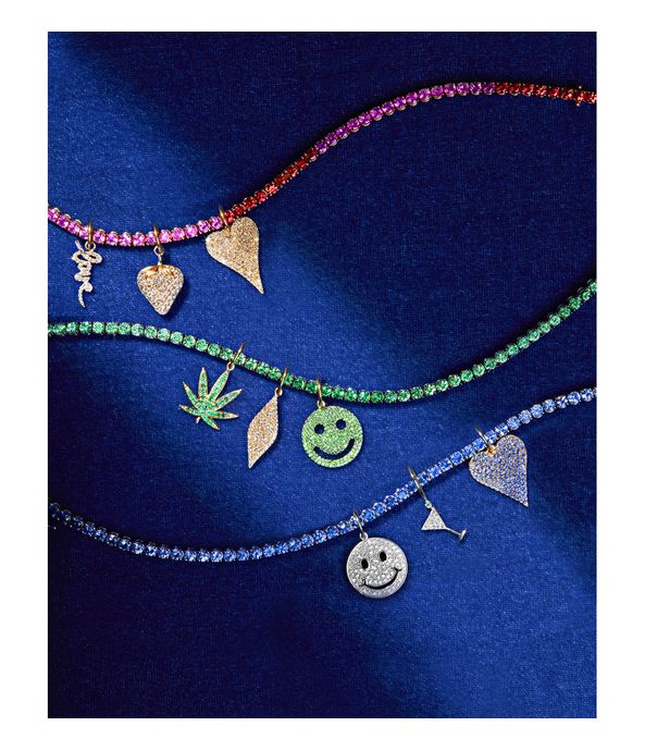 pingente-de-colar-de-coracao-de-ouro-com-safiras-azuis