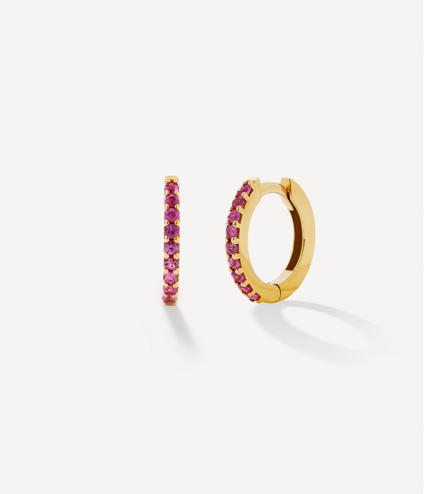 brinco-argola-huggie-em-ouro-com-rubis