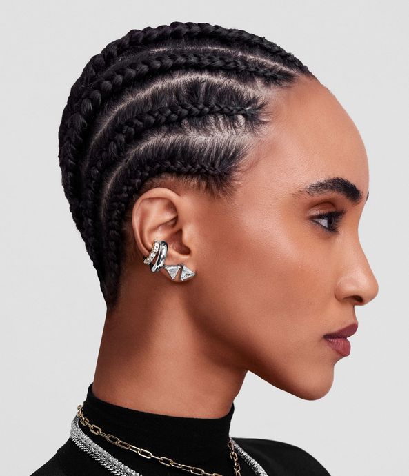 piercing-conch-fake-de-ouro-com-diamantes